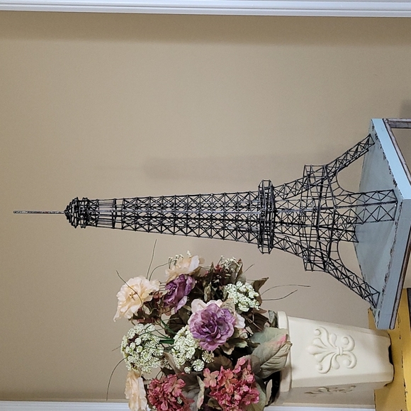 Eiffel Tower Other - Vintage Eiffel Tower Paris Metal Statue Decorative Figurine 29" Tall Replica 2pc